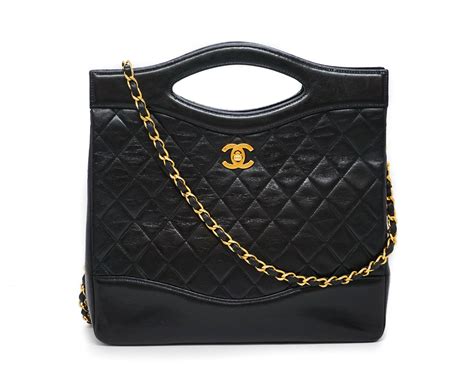 chanel 11.12 prijs|Classic 11.12 handbag, Lambskin, black — Fashion .